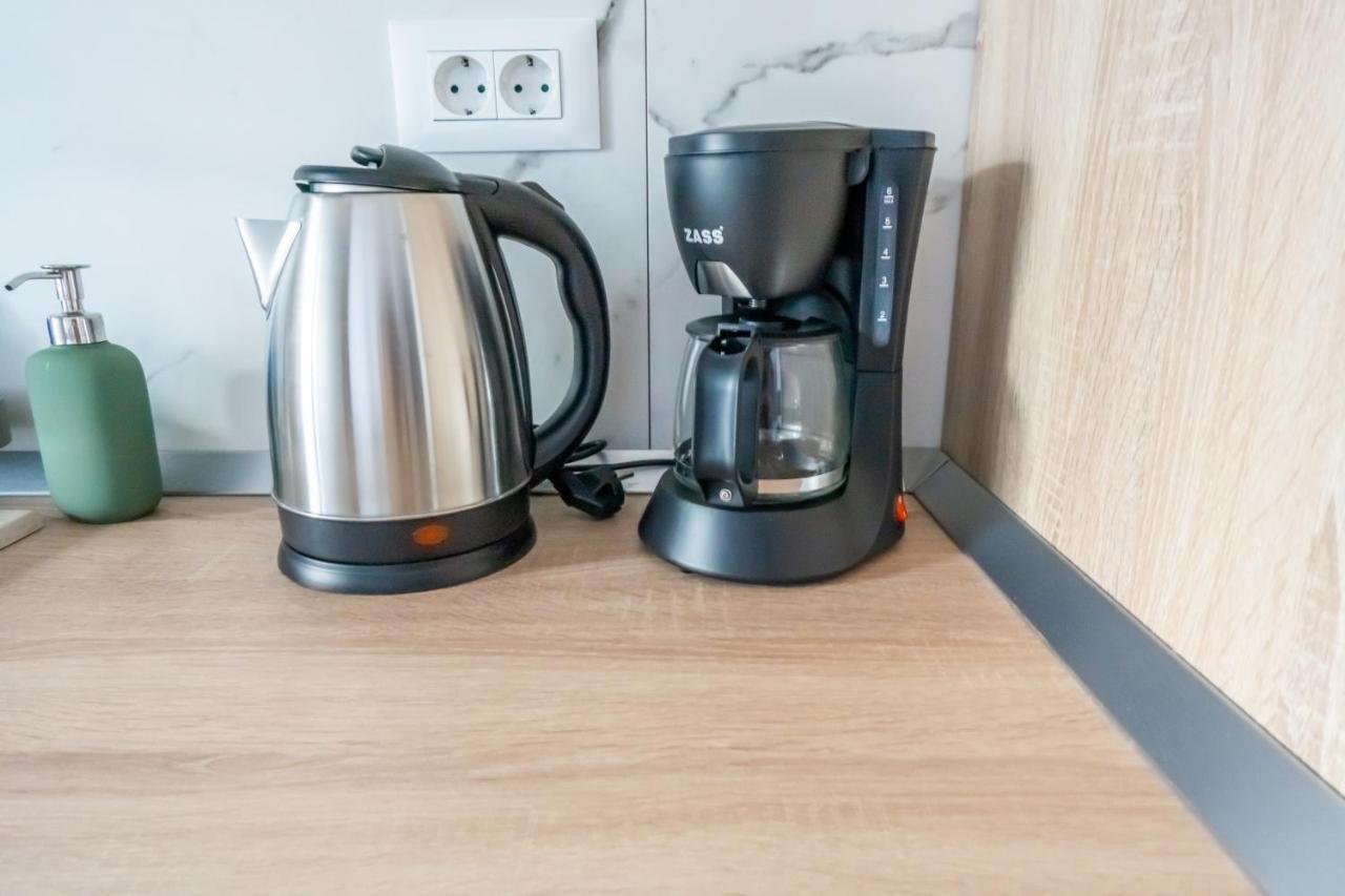 Your New And Modern Home 布加勒斯特 外观 照片