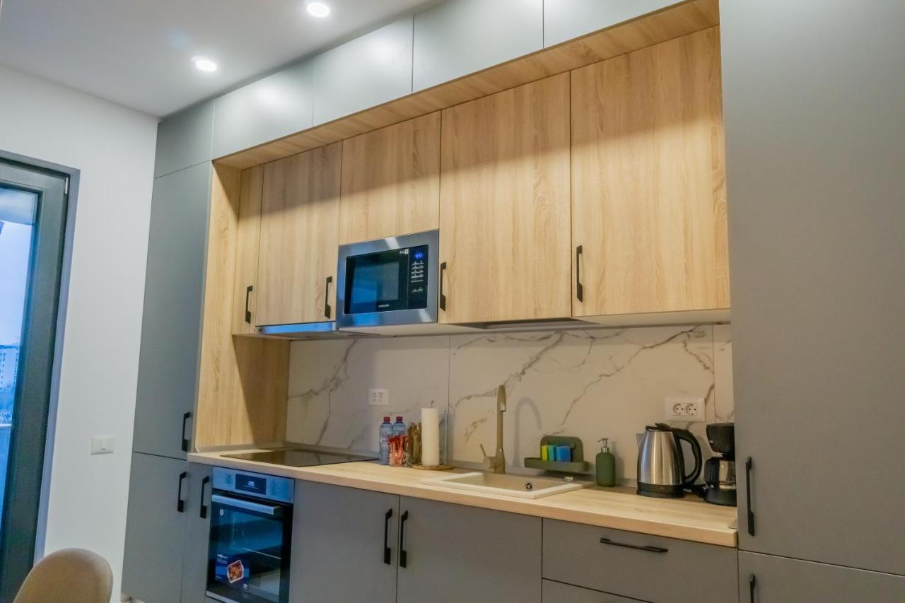 Your New And Modern Home 布加勒斯特 外观 照片