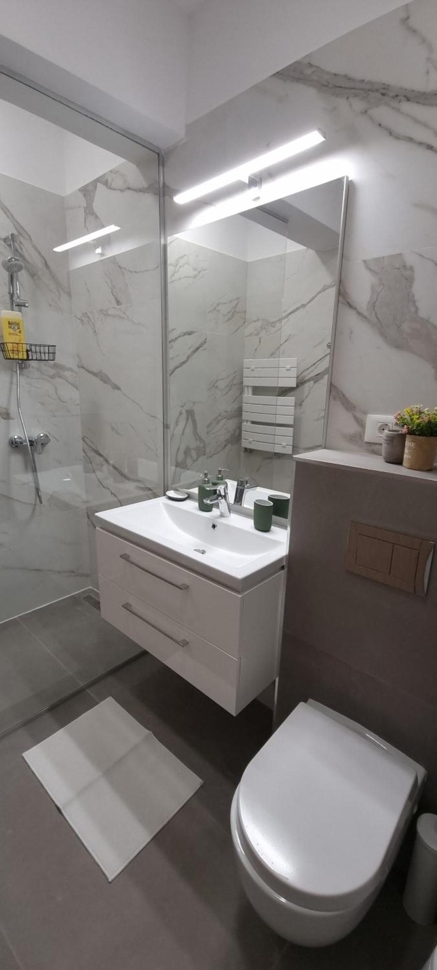 Your New And Modern Home 布加勒斯特 外观 照片
